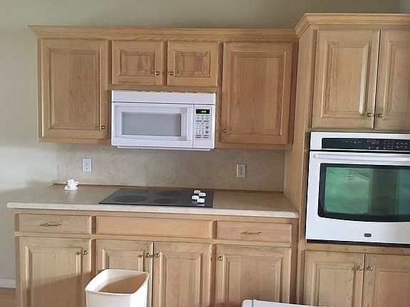 4th image of 122 Wildwood Ln
