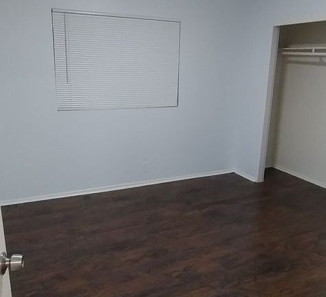 5th image of 2649 Marengo St #B-12