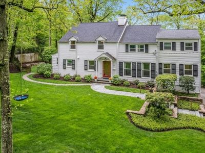 111 Countryside Dr, Summit, NJ, 07901