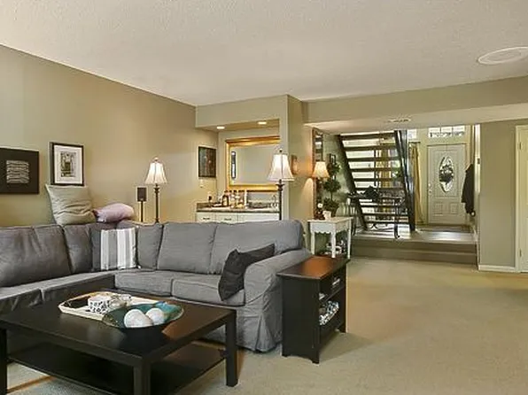 624 N Beau Chene Dr, Mandeville, LA 70471