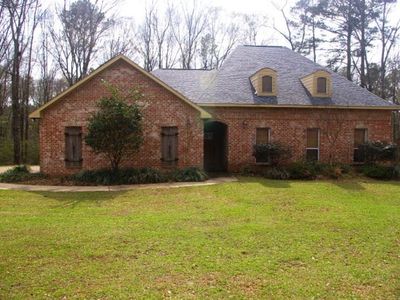 1035 Rollingwood Dr, Summit, MS, 39666