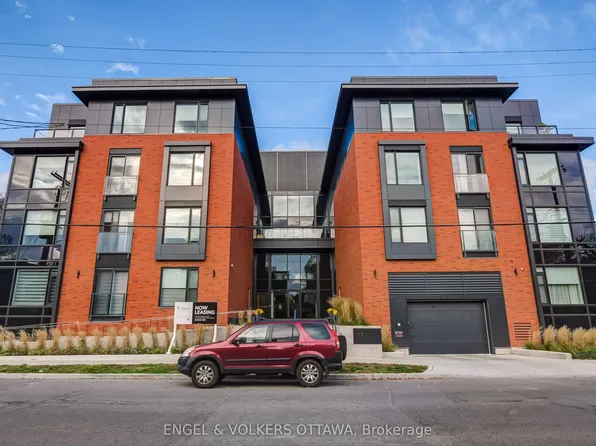 280 Crichton St #302, Ottawa, ON K1M 1W4