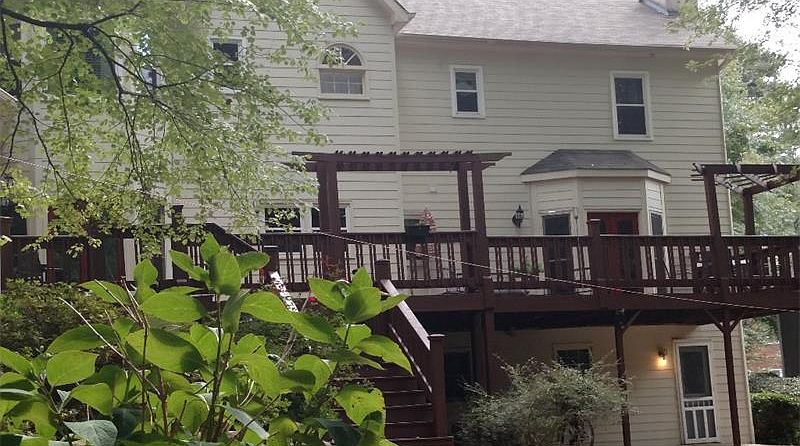 2nd image of 3877 Windrose Ln
