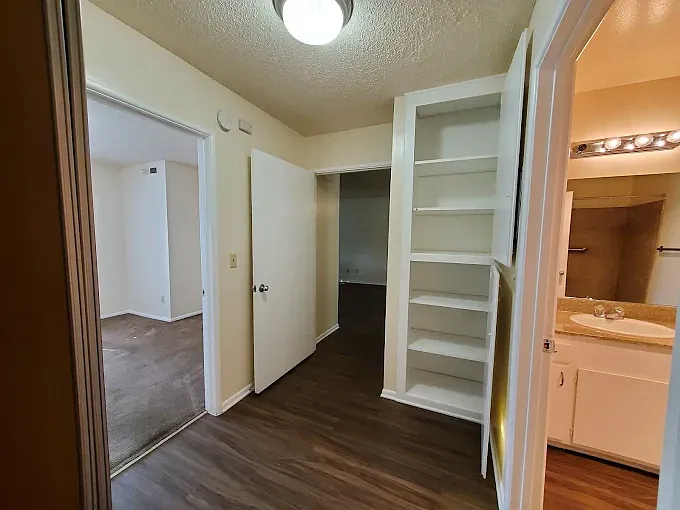 Pine Garden Apartments — Photo 12