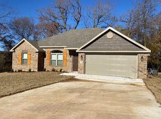 1340 Bay Ave, Springdale, AR 72764