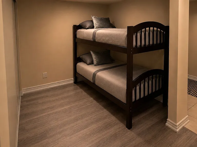 4 Cove Ct #205 — Photo 12