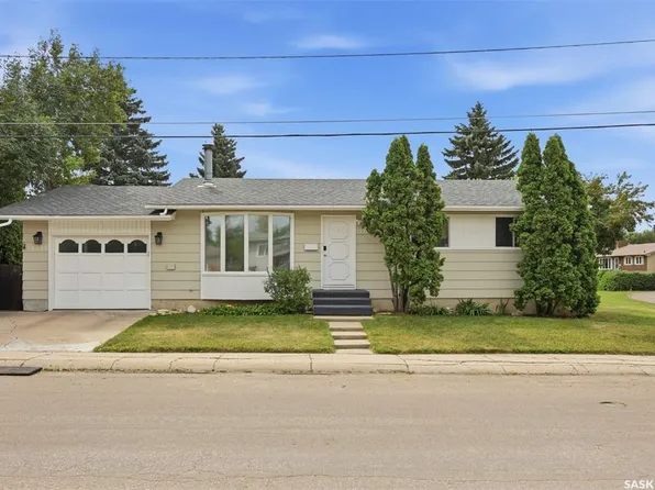 1535 Laura AVENUE, Saskatoon, SK S7N 2R8