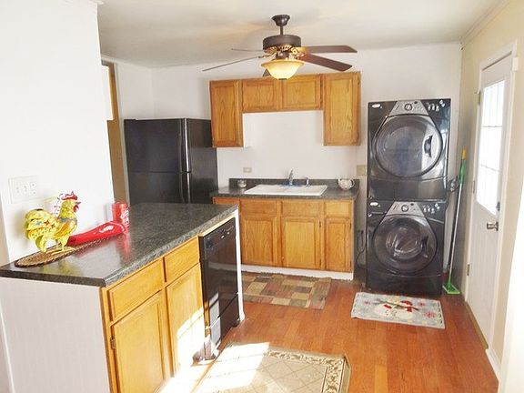 3rd image of 1107 Chippewa Cir