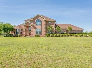 1112 Colina Vista Ln, Crowley, TX 76036