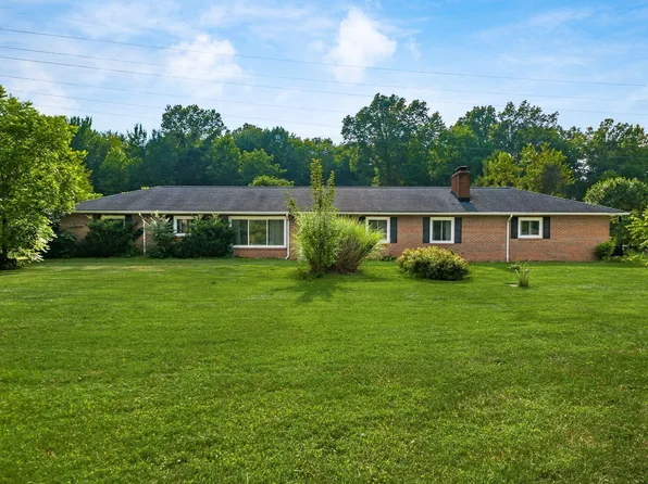 7989 Harlem Rd, Westerville, OH 43081