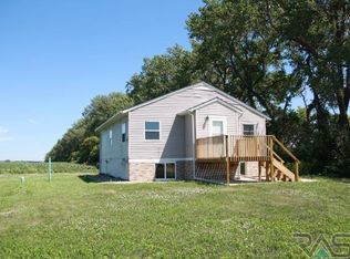 23548 467th Ave, Colman, SD 57017