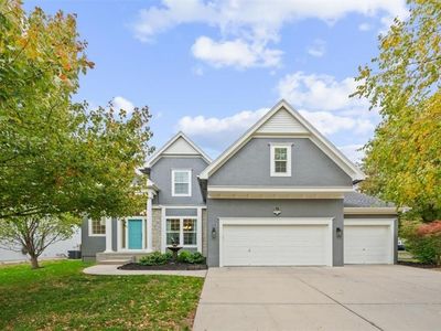 15813 Linden St, Overland Park, KS, 66224