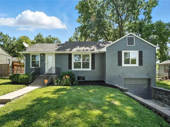4863 NE Marvin Rd, Kansas City, MO 64118