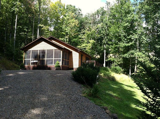 2nd image of 842 Wildwood Dr