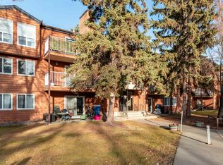 22 Alpine Pl #208, Saint Albert, AB T8N3Y2