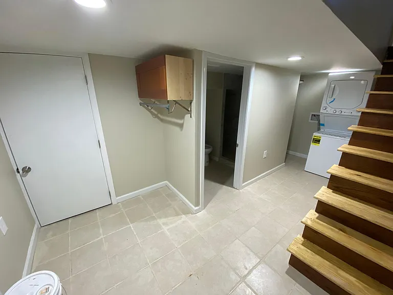 222 S Quince St #1F — Photo 4