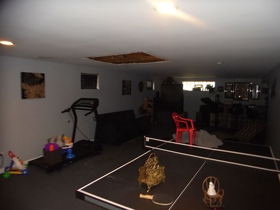 5th image of 17217 Dobson Ave