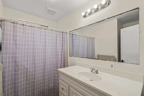 169 Alexander Ave #1 Photo 1