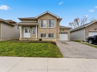 116 Pine St, Belleville, ON K8N 0A4