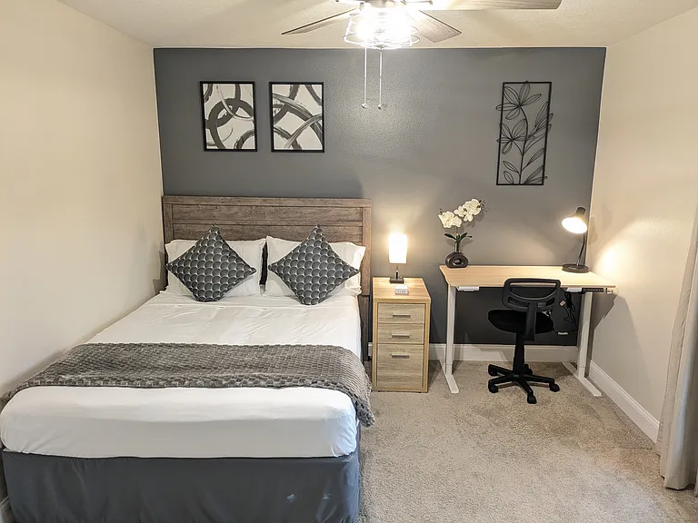 7024 Mauna Loa Blvd — Photo 4