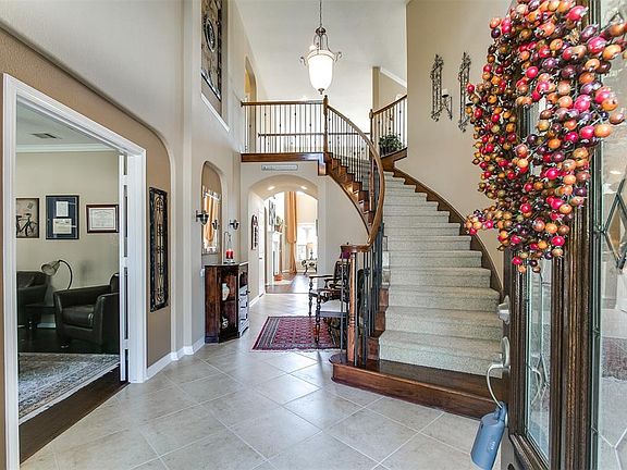 3rd image of 3810 Evans Grove Ln