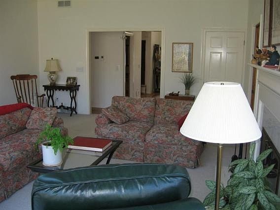 2nd image of 12614 N Lake Forest Ct