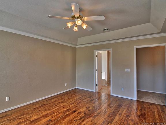 5th image of 4603 S 195 East Ave