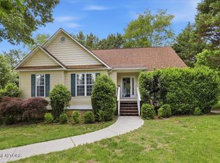 1138 Vista Dr, Sevierville, TN 37862