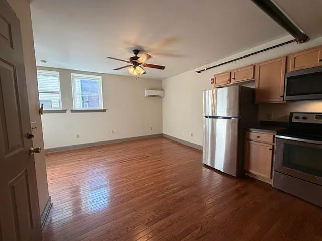 37 W Market St #2B — Photo 5