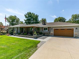 8596 Wyatt Rd, Broadview Heights, OH 44147