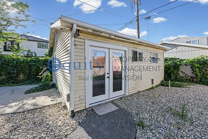 852 E Roosevelt Ave #B — Photo 10