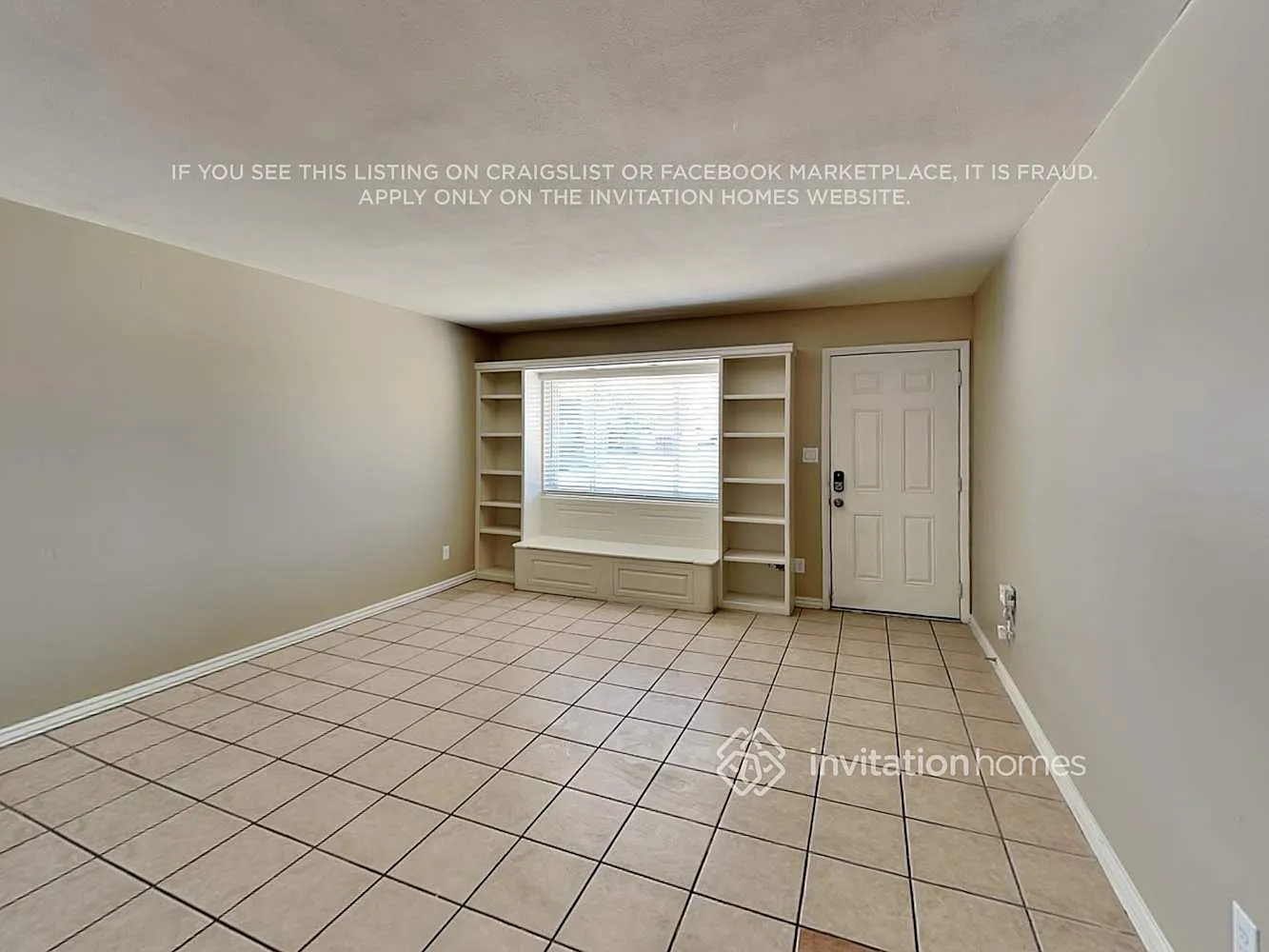 4122 W Echo Ln Phoenix, AZ 85051 — Photo 4