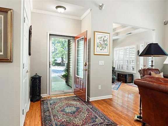 3rd image of 3236 Abbott Dr #8