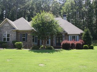 59 Drews Ridge Dr, Newnan, GA 30263