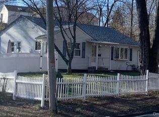 38 Filors Ln, Stony Pt, NY 10980