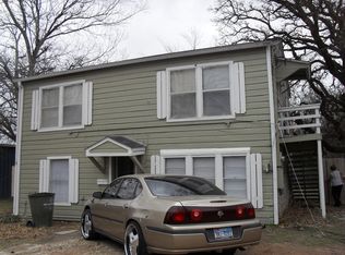 205 Sulphur Springs Rd #D, Bryan, TX 77801