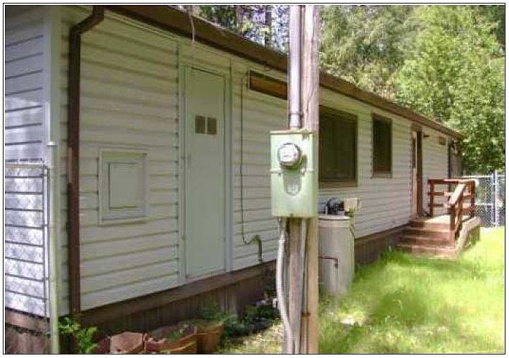 2nd image of 15086 Pinon Rd