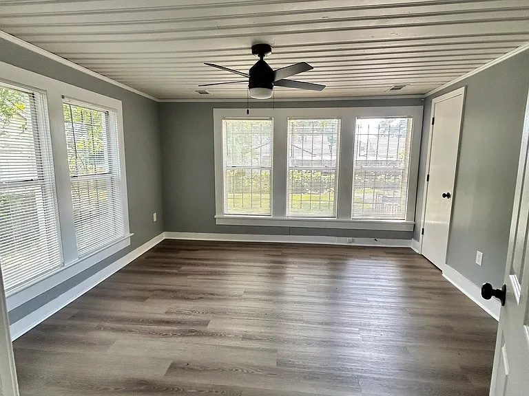 3083 Tutwiler Ave — Photo 2