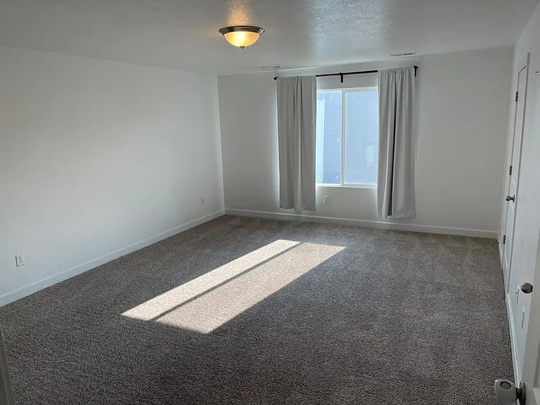 Oversized Master Bedroom with 2 Walk-in Closets (Upstairs)