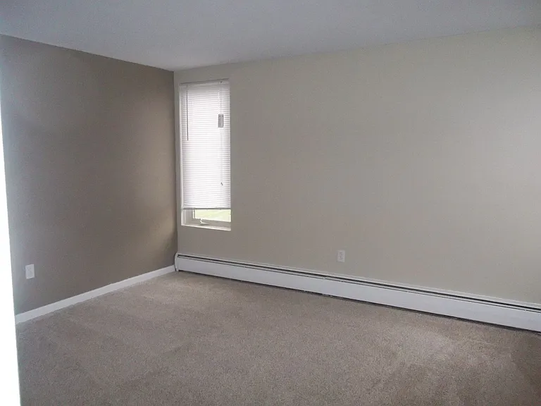Village Terrace Apartment Homes — Photo 10