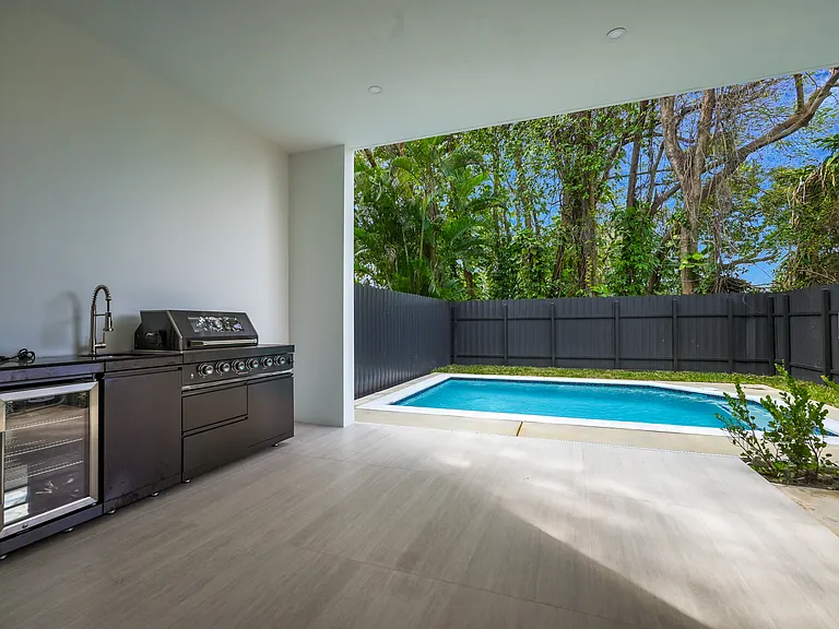 5117 NW 3rd Ave — Photo 34