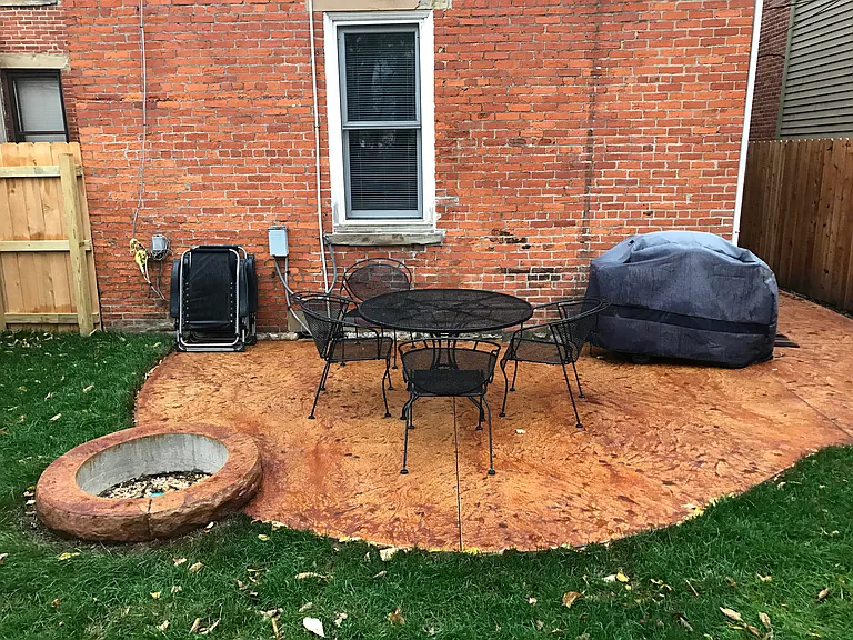 901 S Front St — Photo 17