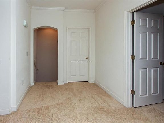 3rd image of 4 Indigo Run Dr APT 1220