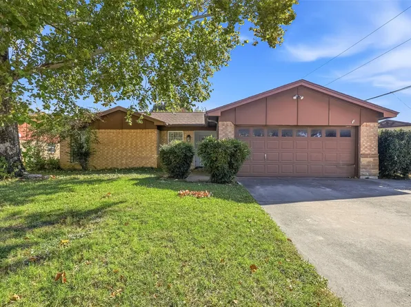 657 Evelyn Ln, Burleson, TX 76028