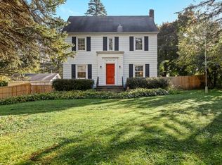 801 Rogers Rd, Gurnee, IL 60031