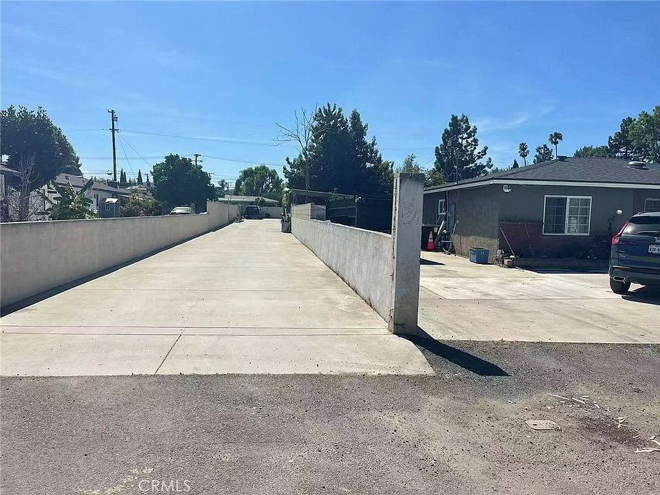 2nd image of 15536 Garo St