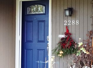 2288 Greenbrook Dr, Medford, OR