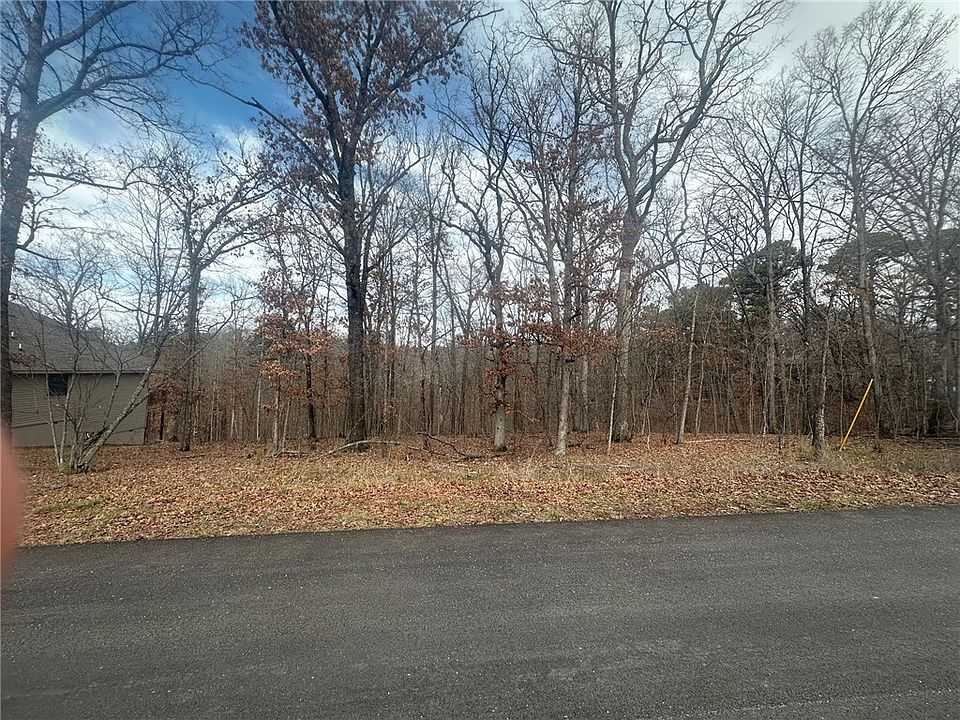 2nd image of Radcliffe Dr Lot 10