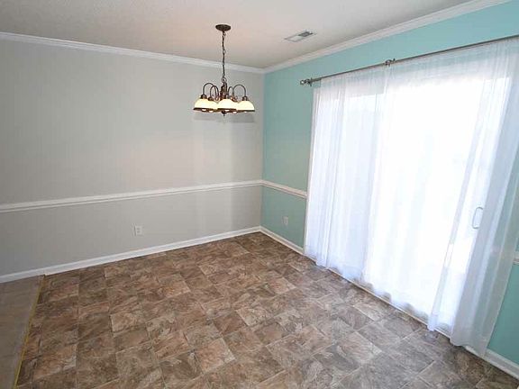 4th image of 3951 Ooo3 Sterling Pointe Dr