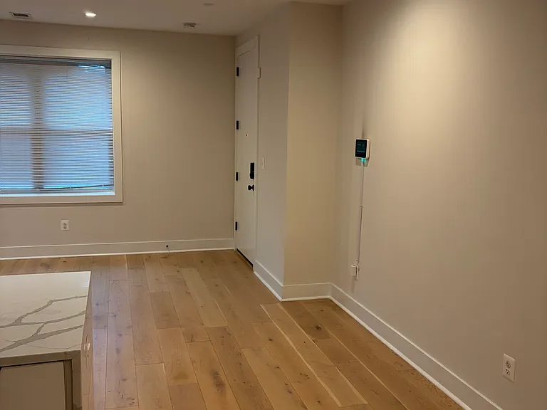 1722 W Virginia Ave NE #2 — Photo 9